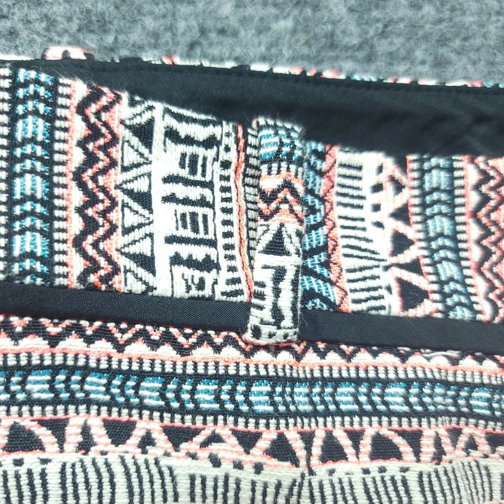 The Limited Geometric Tribal Print Shorts Blue Pink Black Side Stripe 8R